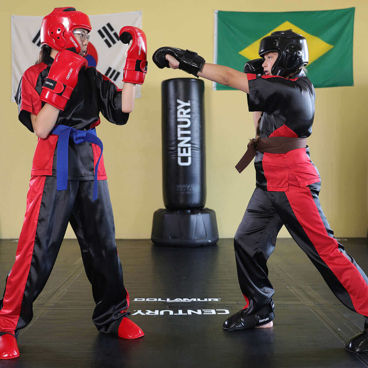 Century sporting goods Kize Sparring Gloves Punch Karate Sparring Gear
